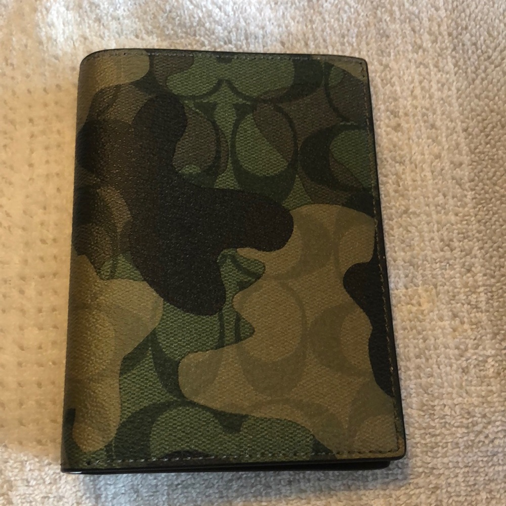 NWT Coach Green Camo Passport Case.